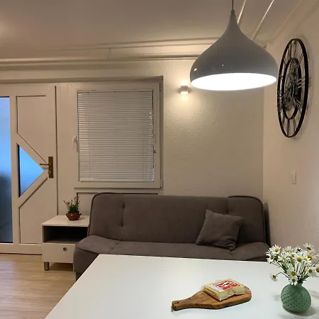 Apartmaji Taler דירה